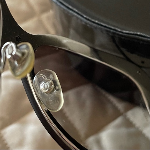 Chanel sunglasses - Picture 5 of 9
